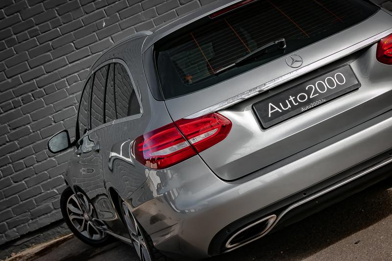 Mercedes - C-klase - pic7