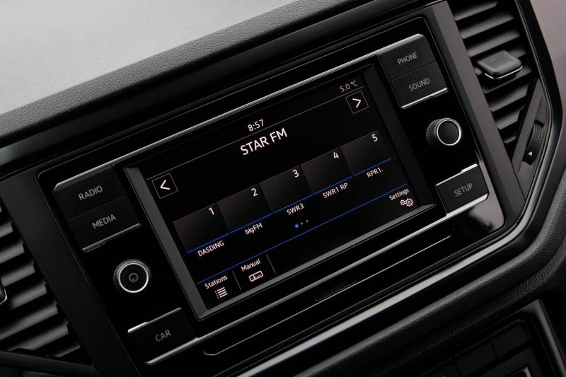 Volkswagen - T-Roc - pic13