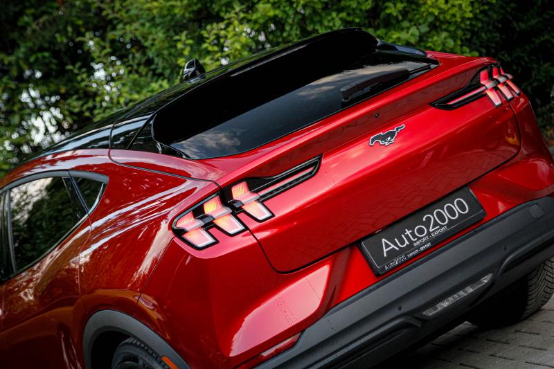 Ford - Mustang - pic5