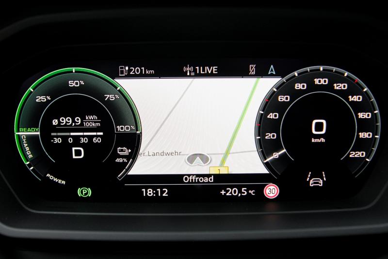 Audi - Q4 - pic30