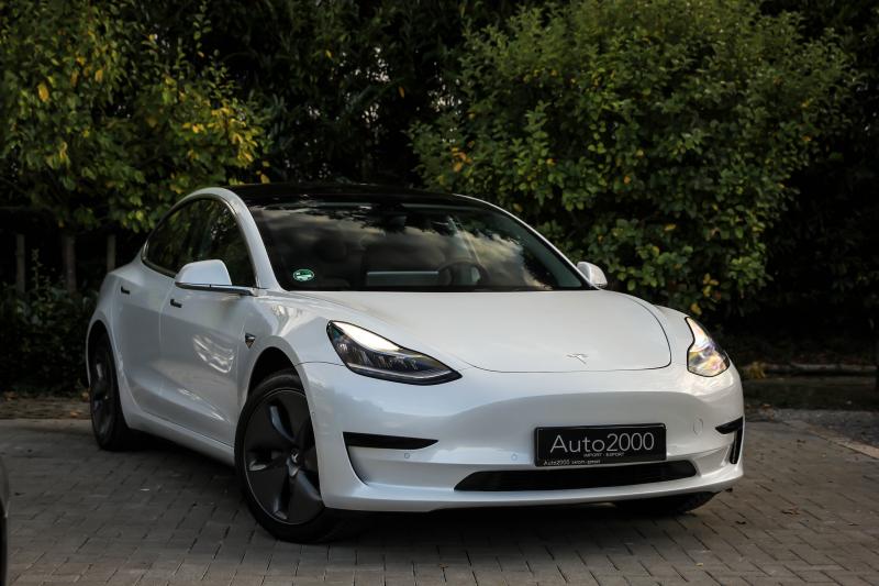 Tesla - Model3 - pic2