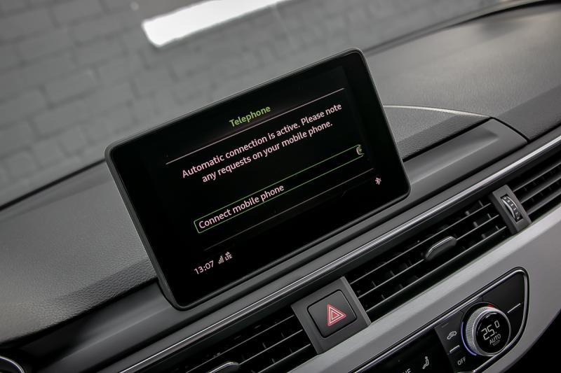 Audi - A4 - pic27