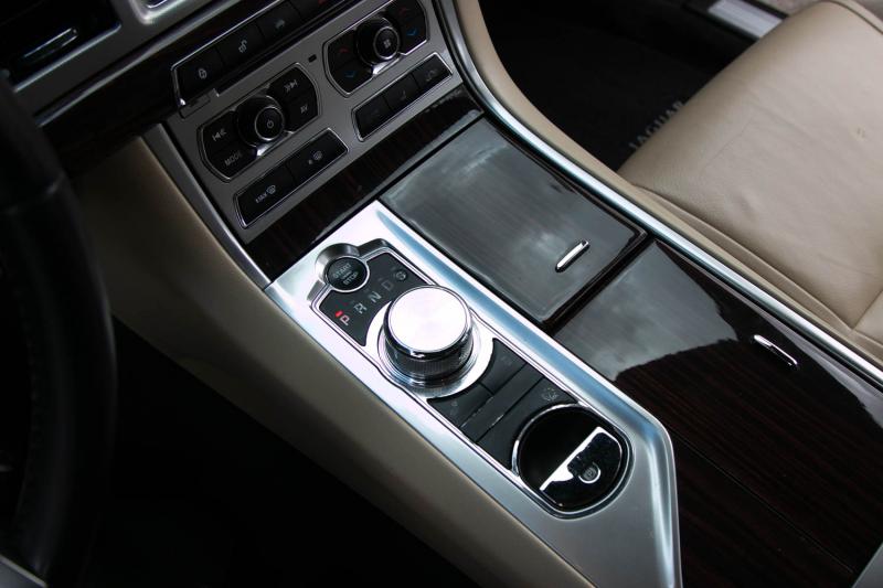 Jaguar - XF - pic28