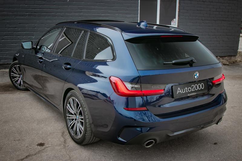 BMW - 320 - pic61