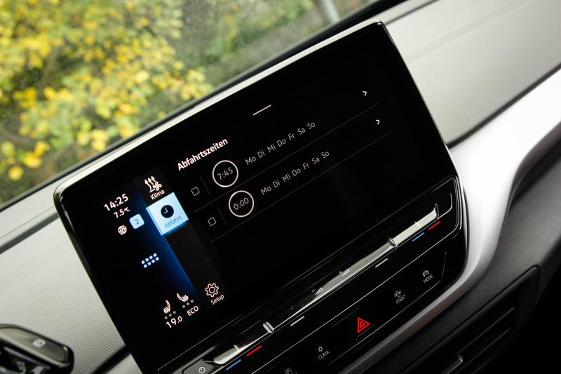 Volkswagen - ID4 - pic17