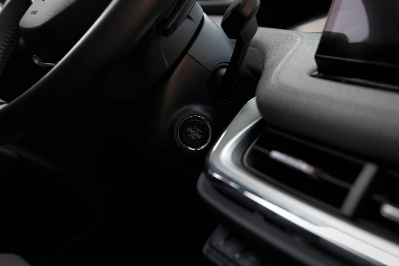 Skoda - Enyaq - pic32