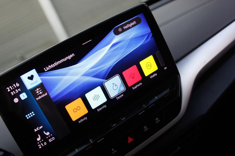 Volkswagen - ID4 - pic34