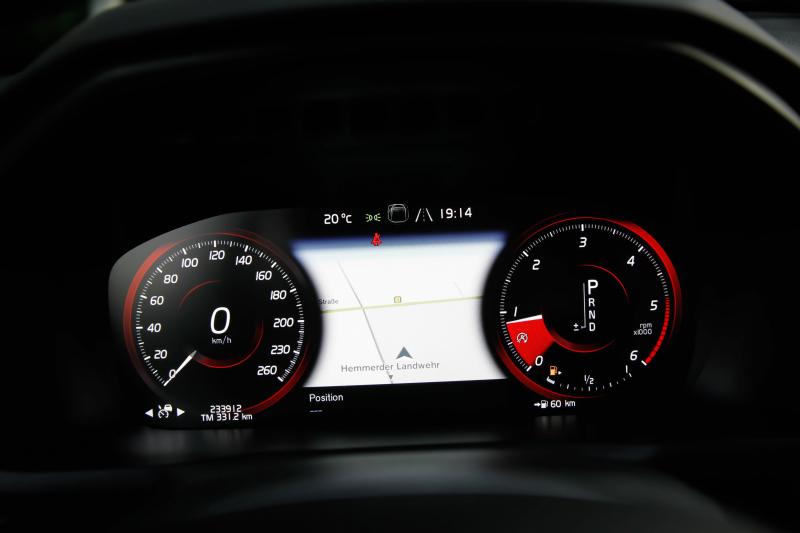 Volvo - XC90 - pic33