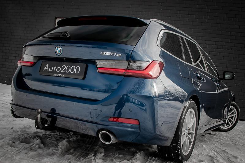 BMW - 320 - pic52