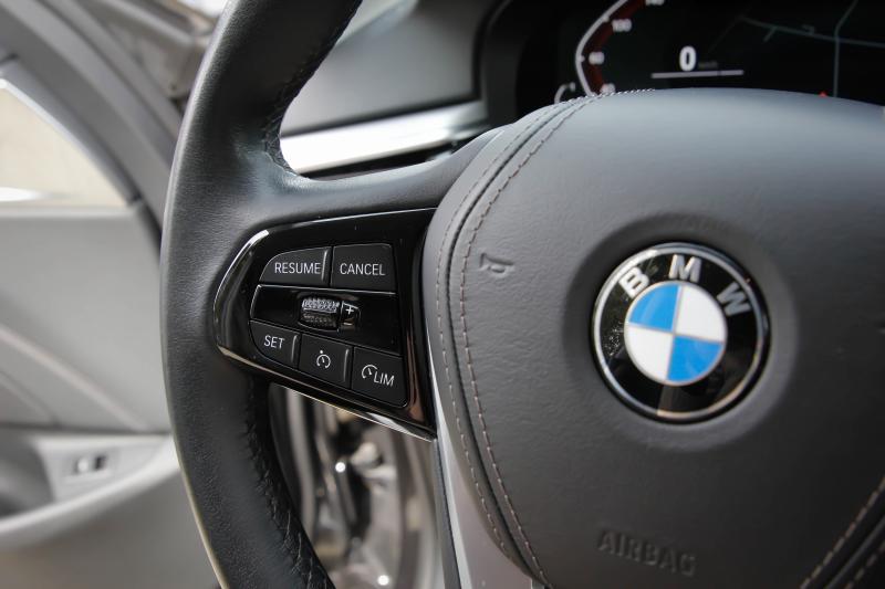 BMW - 520 i - pic36