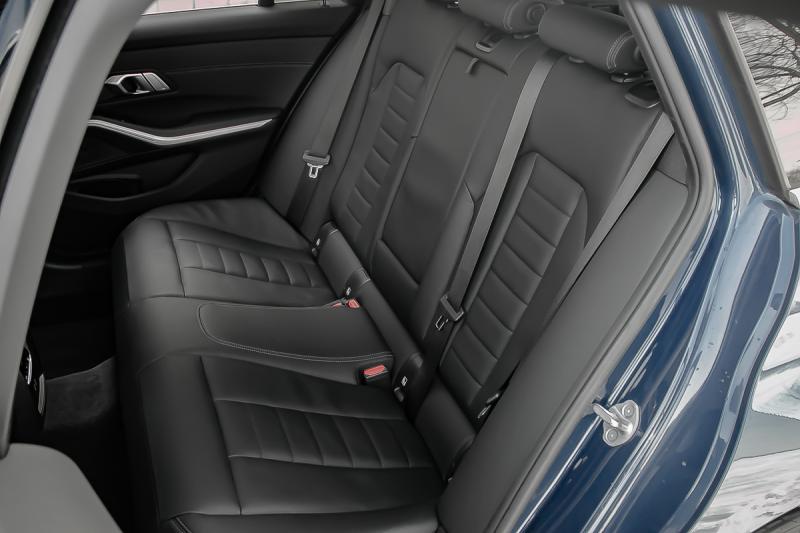 BMW - 320 - pic9