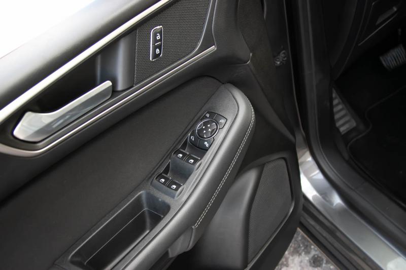 Ford - S-max - pic28