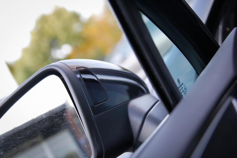 Volkswagen - Passat - pic26