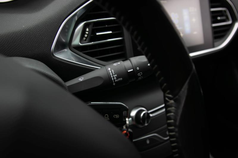 Peugeot - 308 - pic8