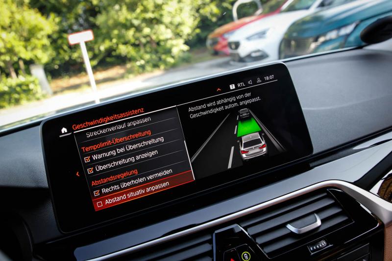 BMW - 530 - pic19