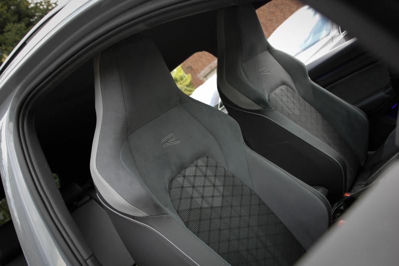 Volkswagen - Golf 8 - pic16