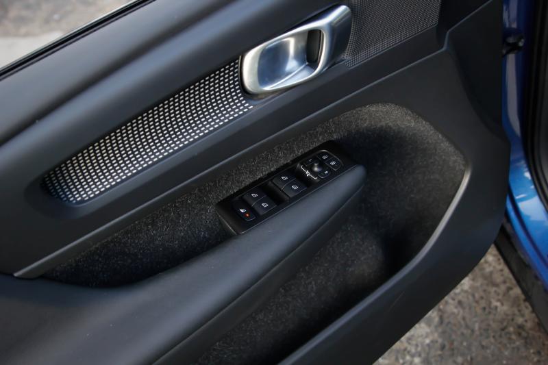 Volvo - XC40 - pic35