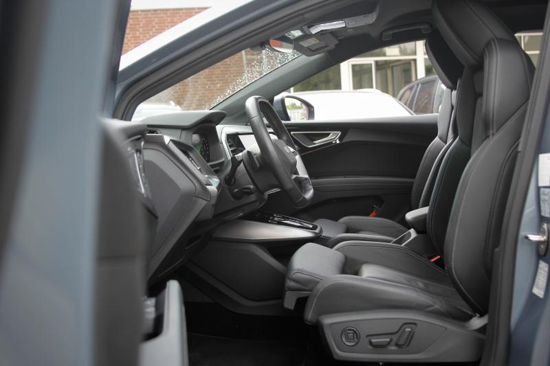 Audi - Q4 - pic12