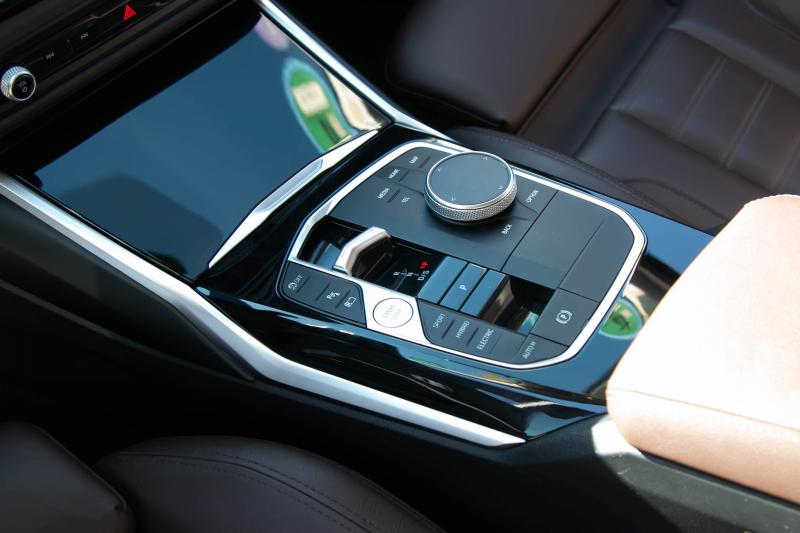 BMW - 320 - pic16