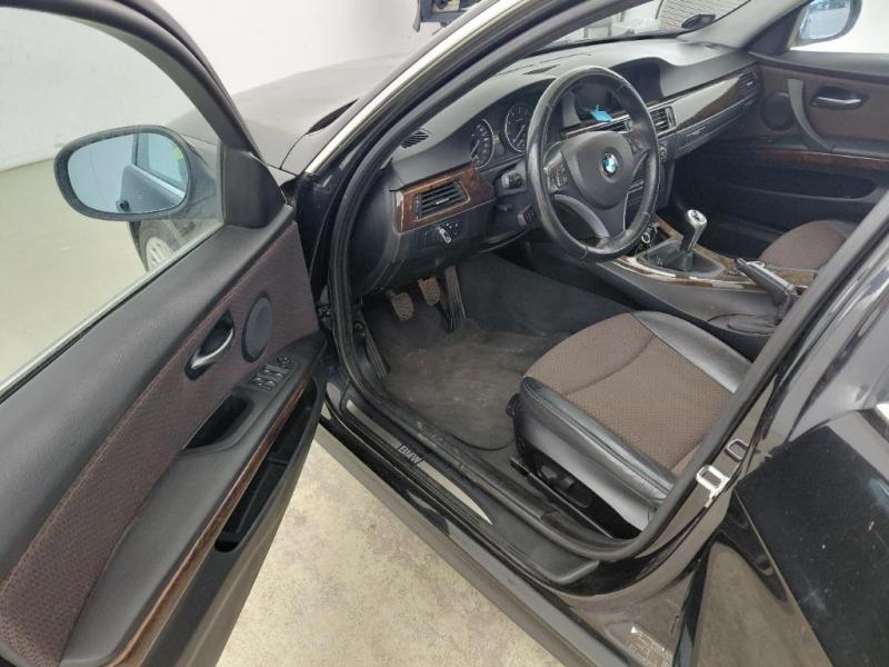 BMW - Bmw e91 Facelift 330i 200kw 272 zs Manuāls - pic6