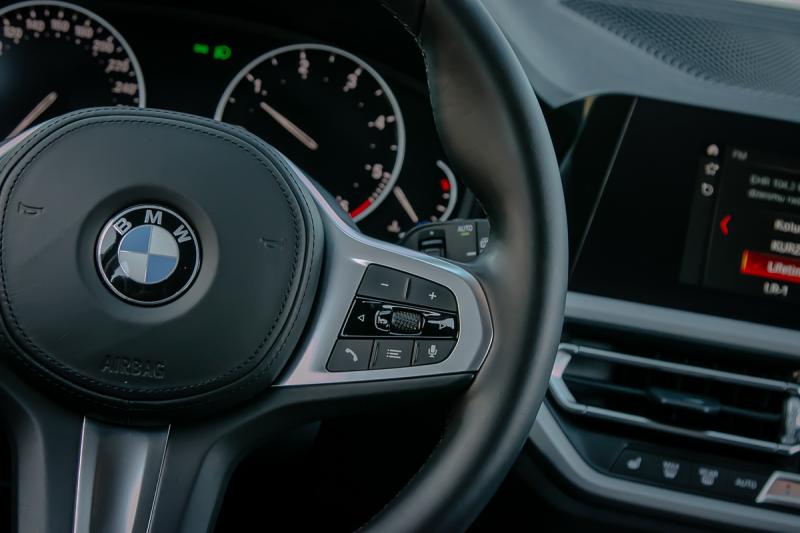 BMW - 320 - pic37