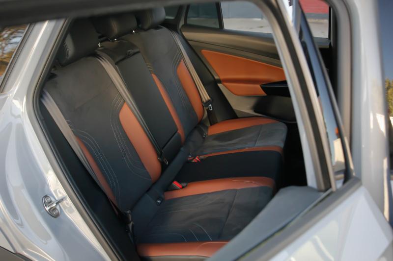 Volkswagen - ID4 - pic16