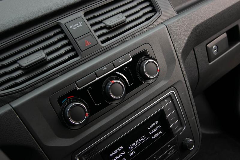 Volkswagen - Caddy - pic11