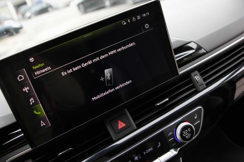 Audi - A4 - pic24