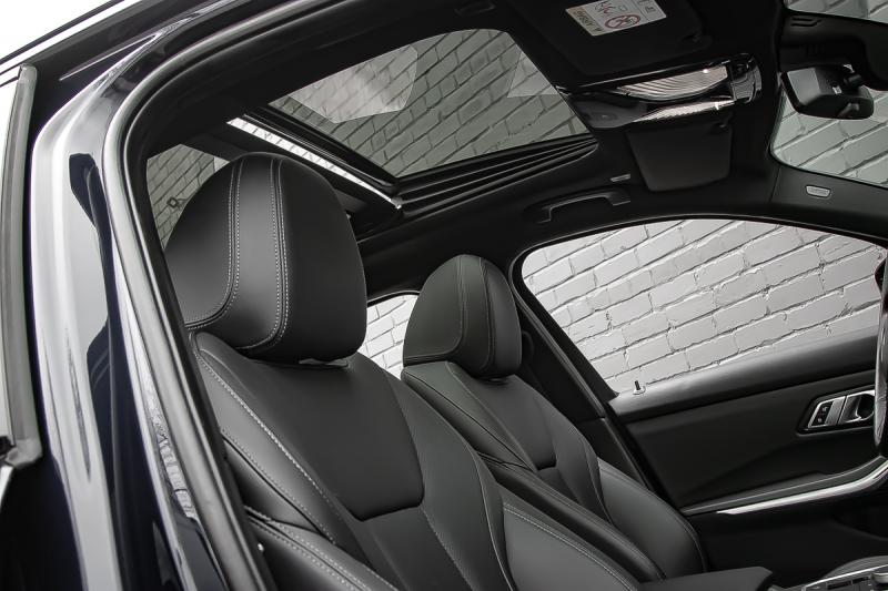 BMW - 320 - pic19