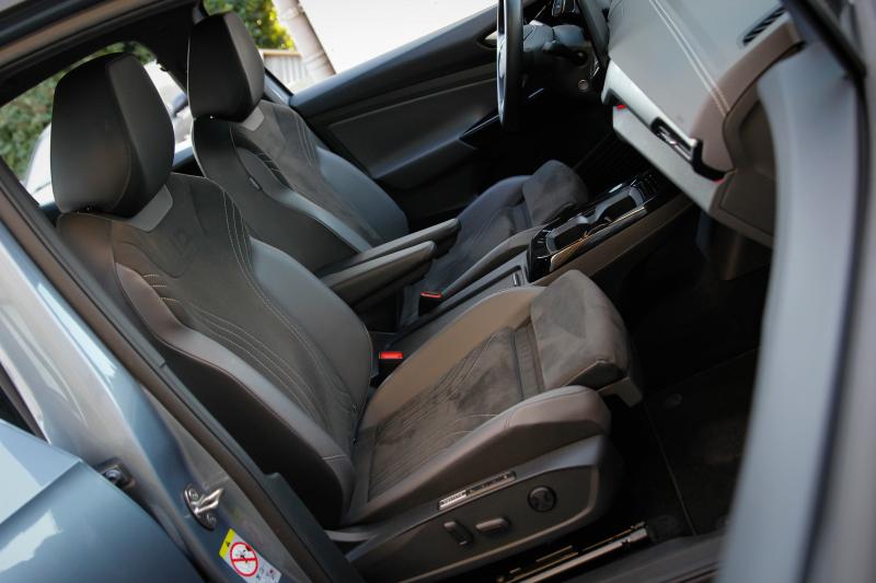 Volkswagen - ID4 - pic13