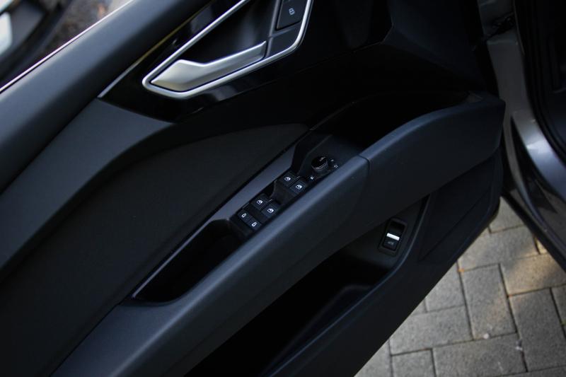 Audi - Q4 - pic30