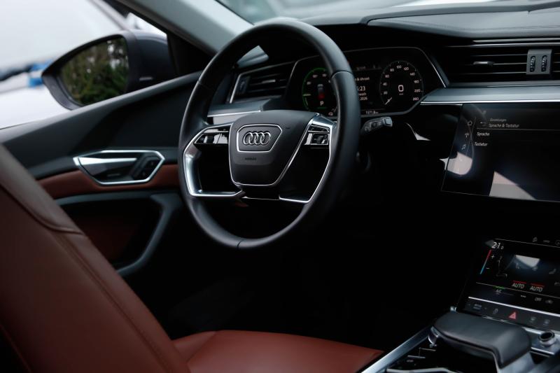 Audi - E-tron - pic8