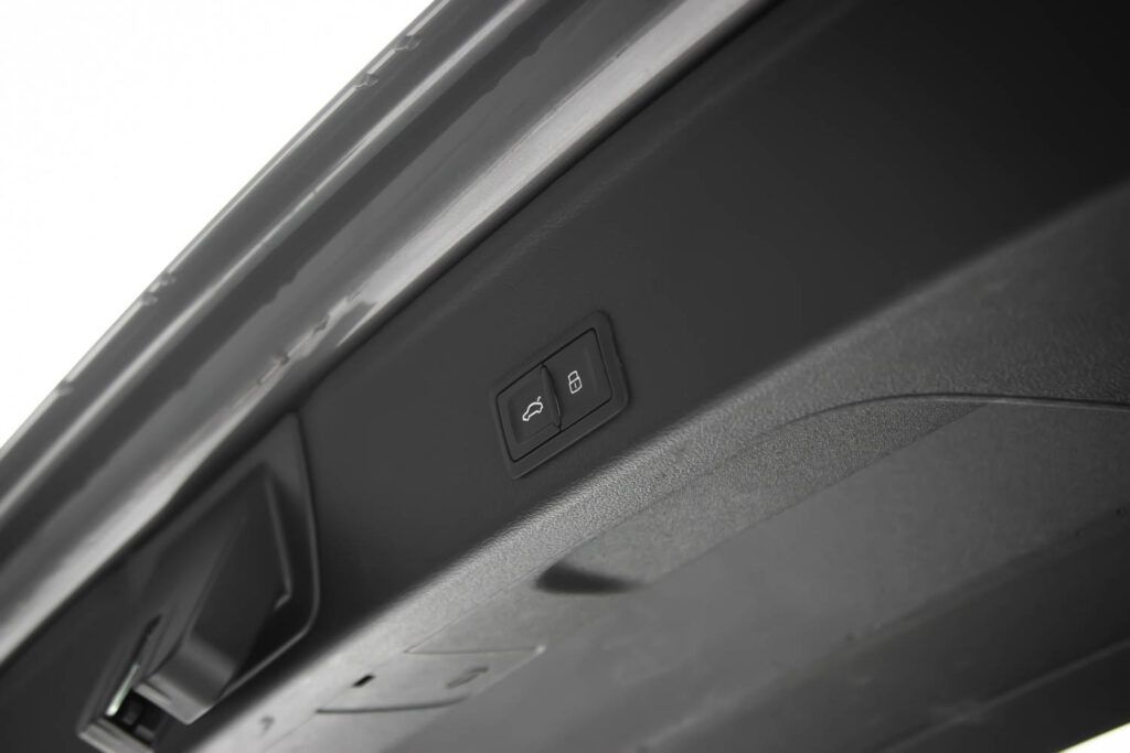 Audi - A6 - pic15