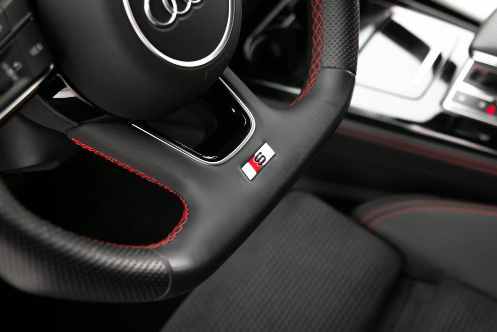 Audi - A6 - pic21