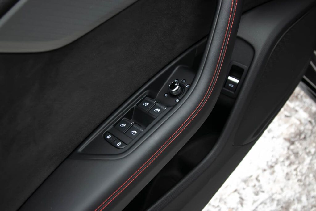 Audi - A6 - pic23
