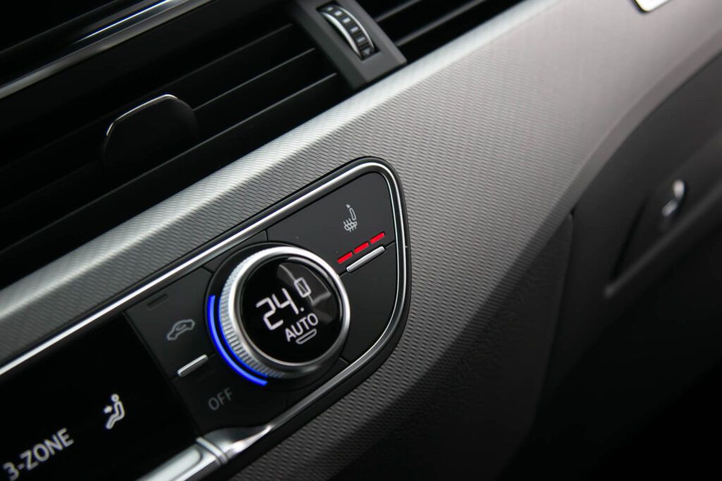 Audi - A6 - pic28