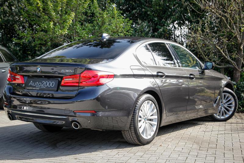 BMW - 530e - pic8