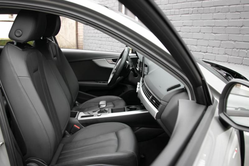 Audi - a4 - pic17