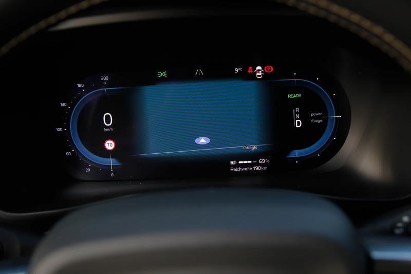 Volvo - XC40 - pic29