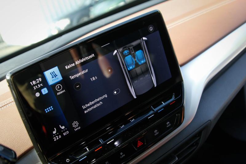 Volkswagen - ID4 - pic41