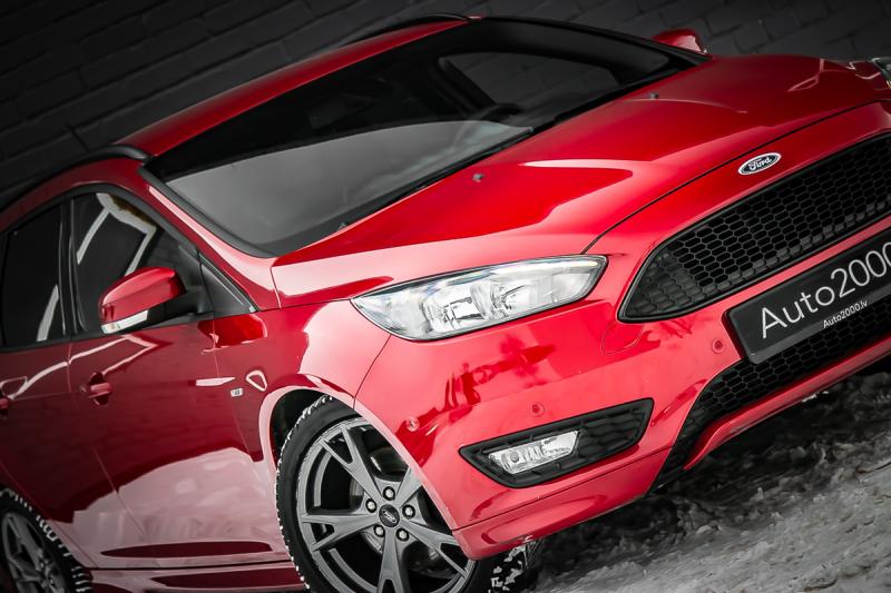 Ford - Focus - pic2
