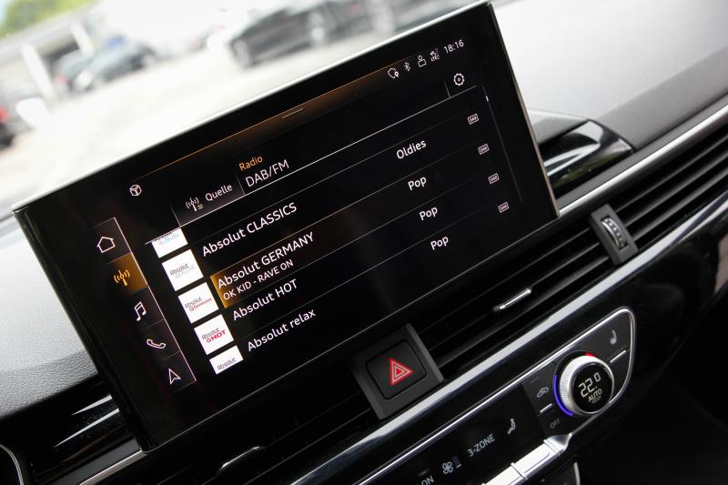 Audi - A4 - pic34