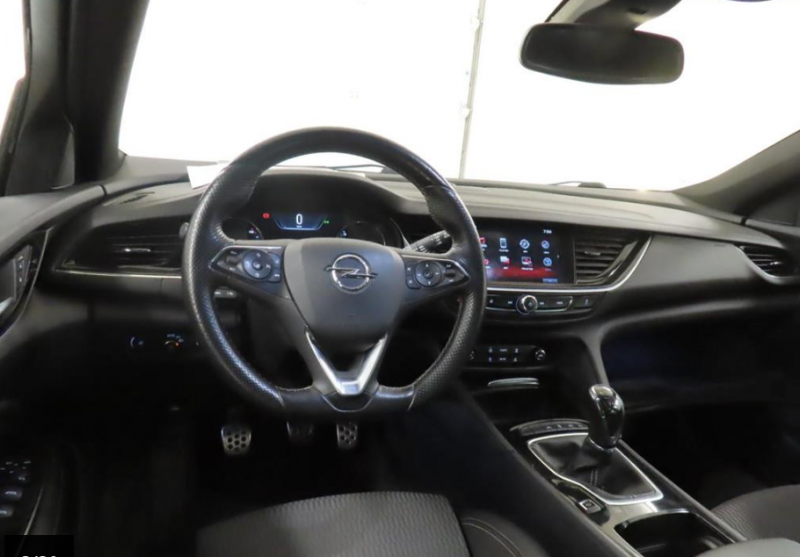 Opel - Insignia - pic3