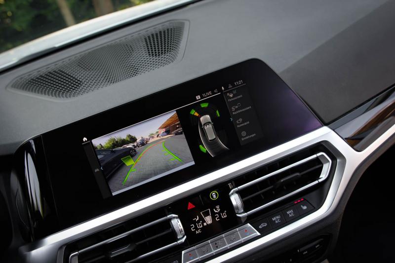 BMW - 330 - pic43