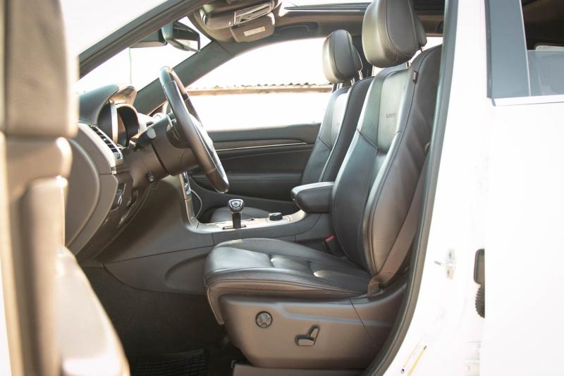 Jeep - GRAND CHEROKEE - pic36