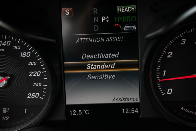 Mercedes - C-klase - pic40