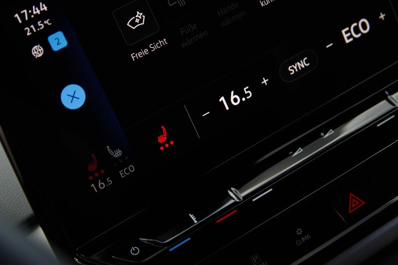 Volkswagen - ID4 - pic19