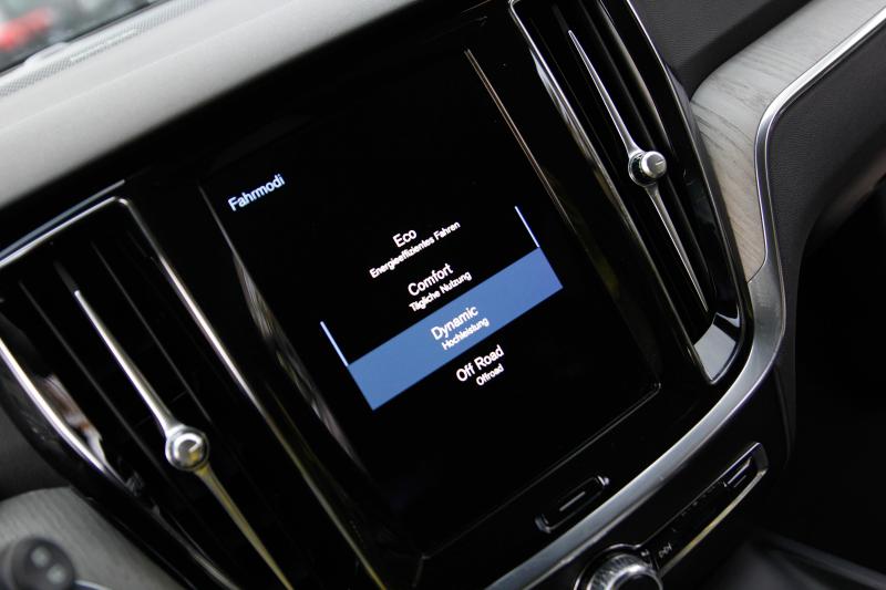 Volvo - V60 CROSS COUNTRY - pic33