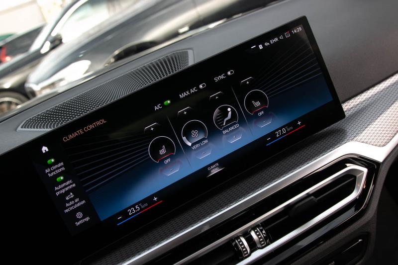 BMW - 320 - pic27
