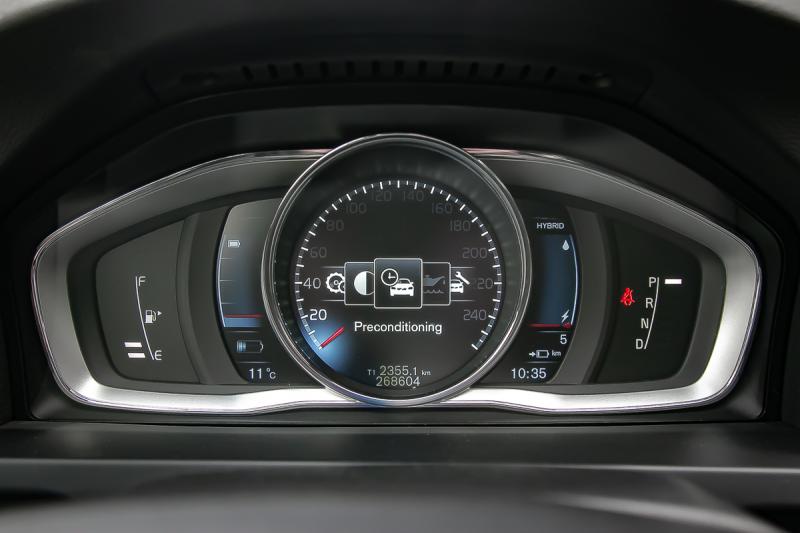 Volvo - V60 - pic19